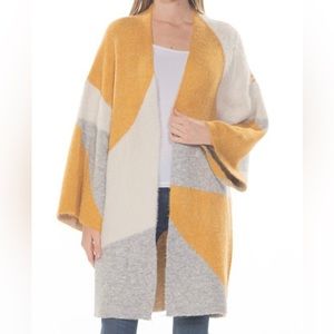 Rain+Rose cardigan size M.